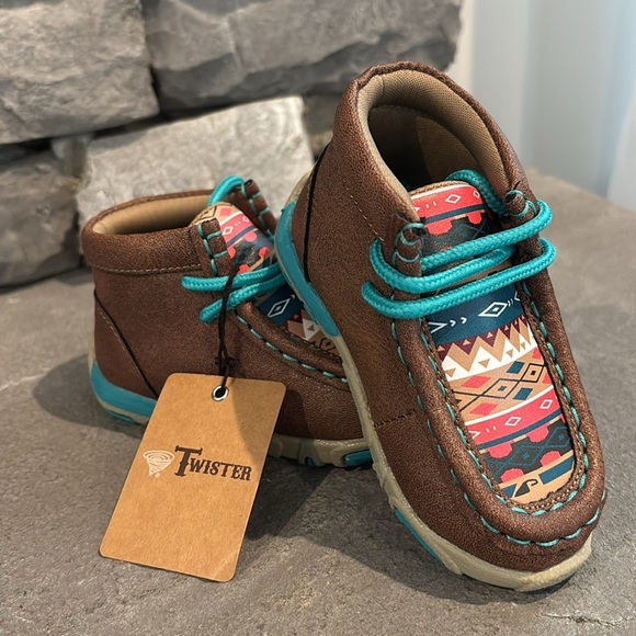 Twister Landry Chukka, Aztec print,TPR Outsole,cushioned insole, sturdy midsole. - Picture 1 of 10